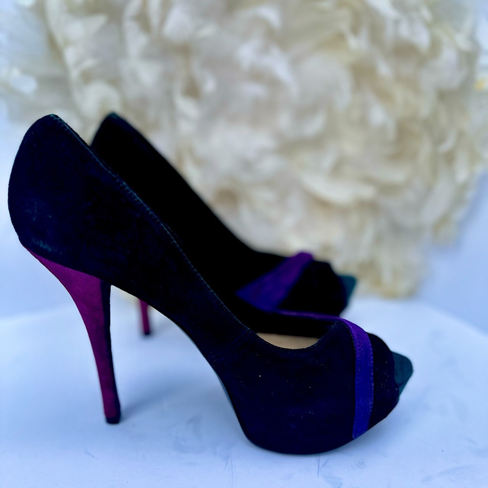 Guess stiletto heels